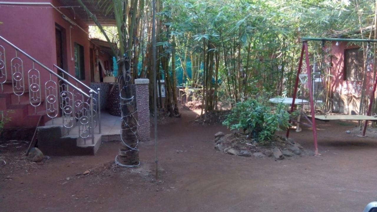 Samartha Cottage, Varsoli Alibág Kültér fotó