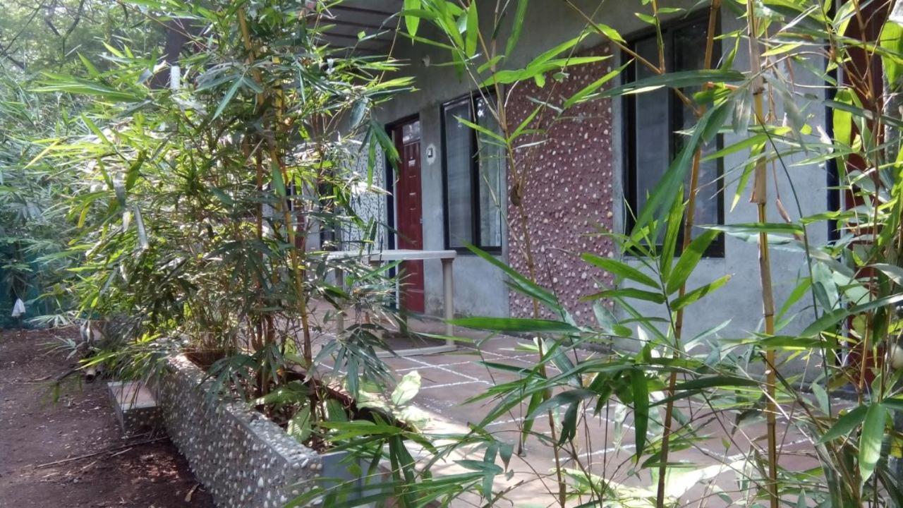 Samartha Cottage, Varsoli Alibág Kültér fotó